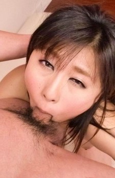 Kyouka Mizusawa Asian has cans touched while sucking three dicks